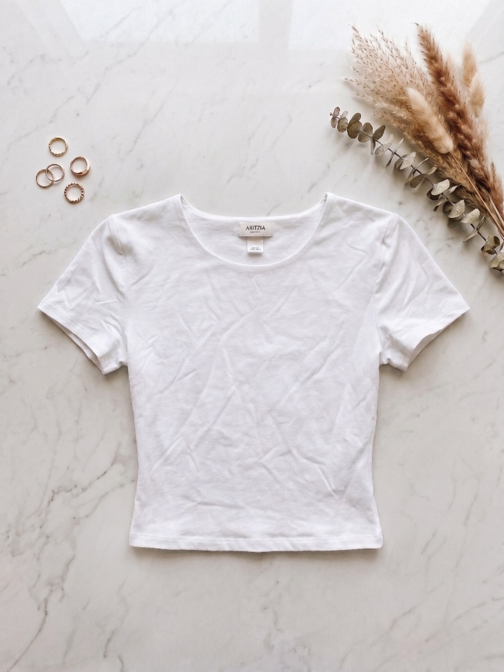 Aritzia Contour White Crewneck Short Sleeve Tee